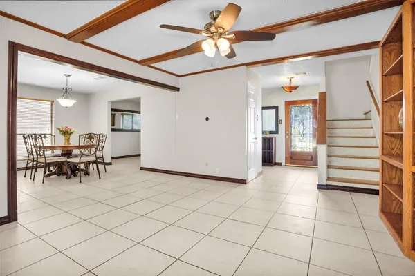 $300,000 | 1102 Mosher Lane, Houston, TX 77088