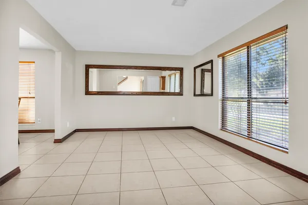 $300,000 | 1102 Mosher Lane, Houston, TX 77088
