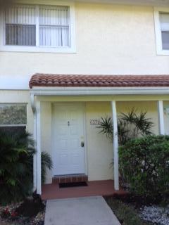 6376 Boca Circle Boca Raton, FL 33433 - Photo 3 of 17 19