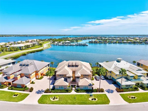 $554,900 | 1135 Riverscape Street, Unit 1135, Bradenton, FL 34208