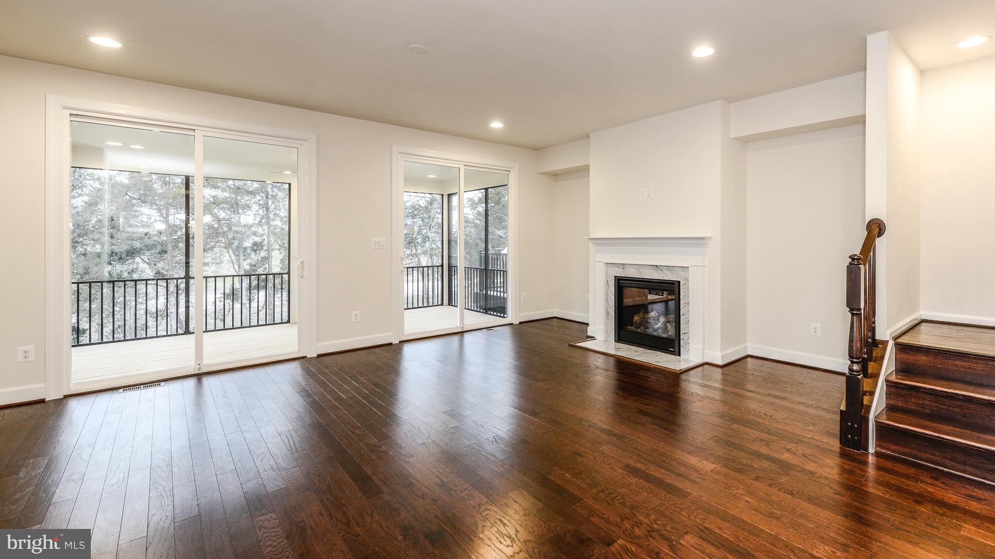 23661 Turtle Point Terrace Ashburn, VA 20148 - Photo 11 of 29 Family Room