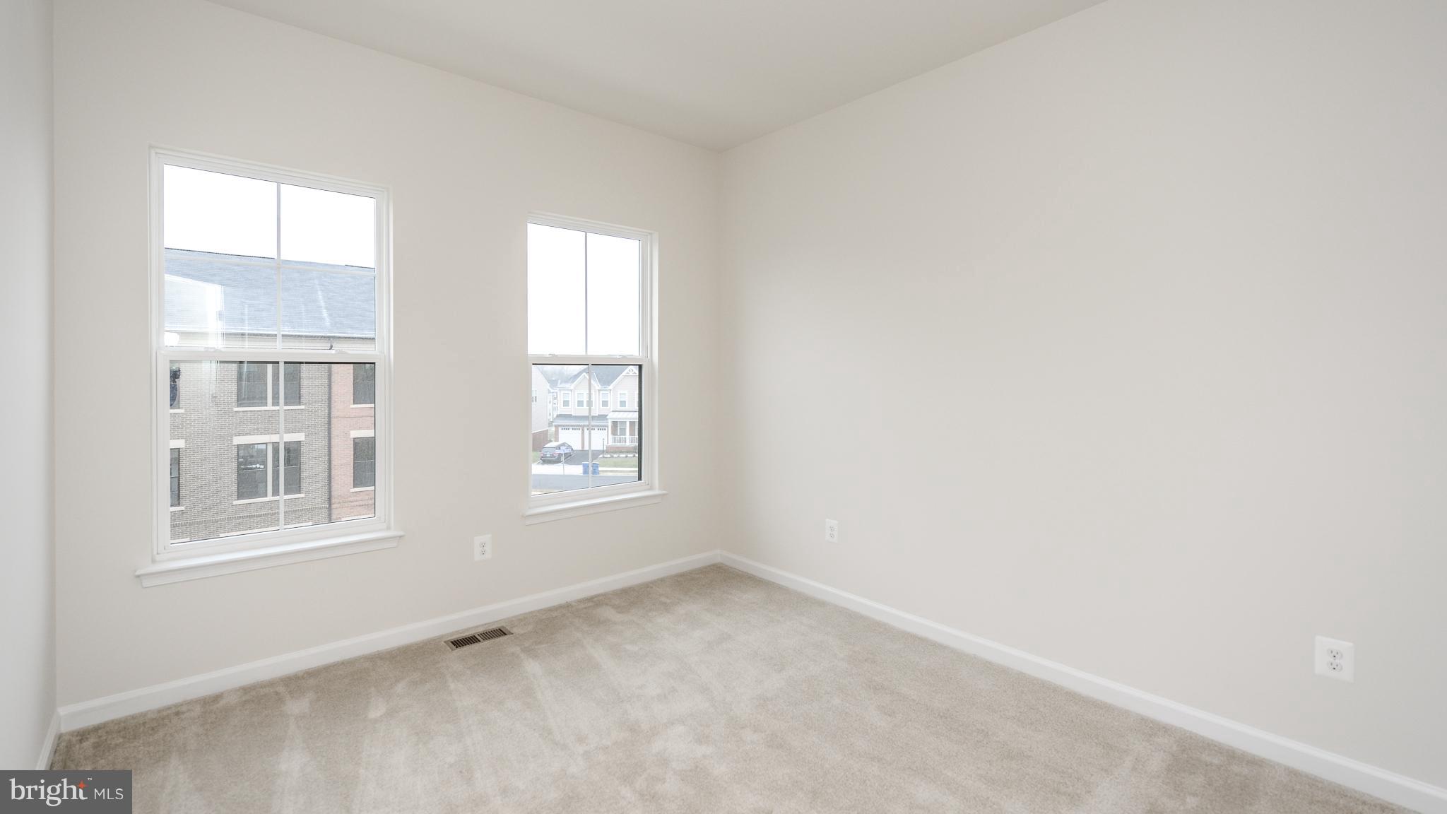23661 Turtle Point Terrace Ashburn, VA 20148 - Photo 22 of 29 Bedroom 3
