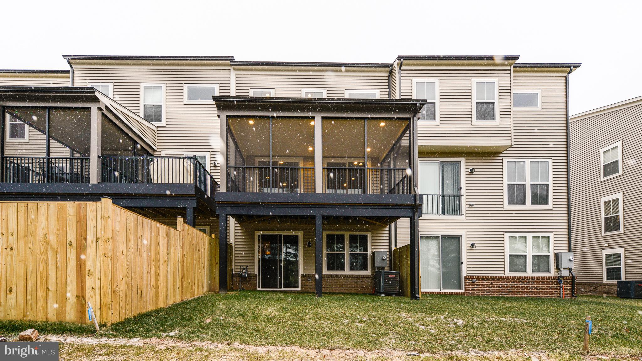 23661 Turtle Point Terrace Ashburn, VA 20148 - Photo 28 of 29 Exterior (Rear)