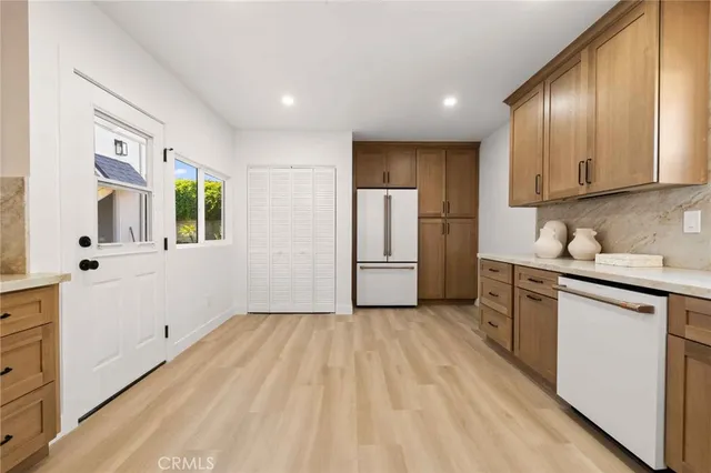 $2,399,000 | 11333 Montana Avenue, Los Angeles, CA 90049