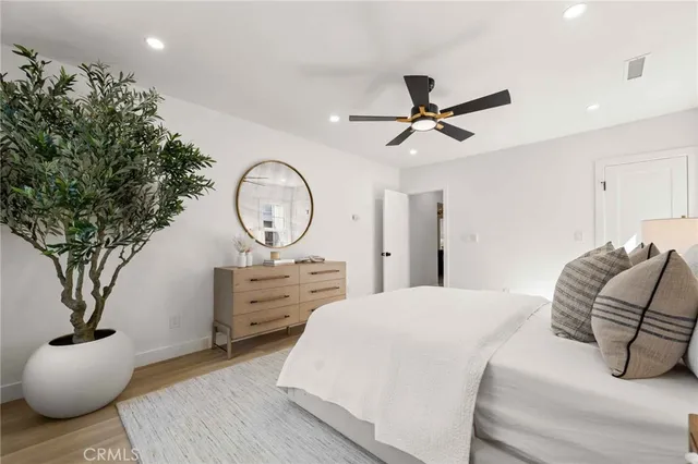 $2,399,000 | 11333 Montana Avenue, Los Angeles, CA 90049