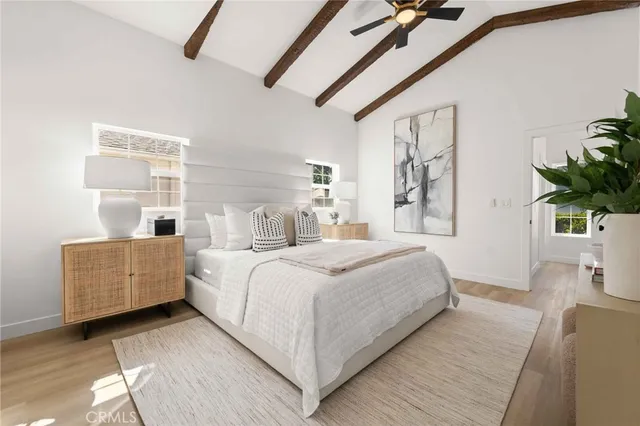 $2,399,000 | 11333 Montana Avenue, Los Angeles, CA 90049