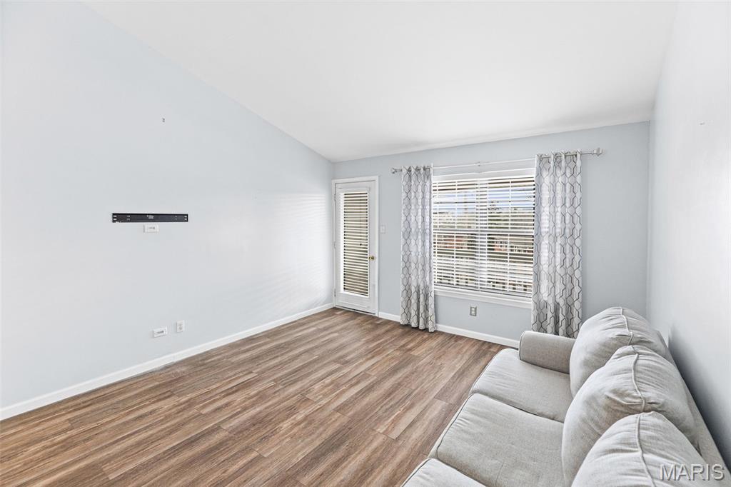 11212 Gravois Road, Unit 202 Sappington, MO 63126 - Photo 6 of 23