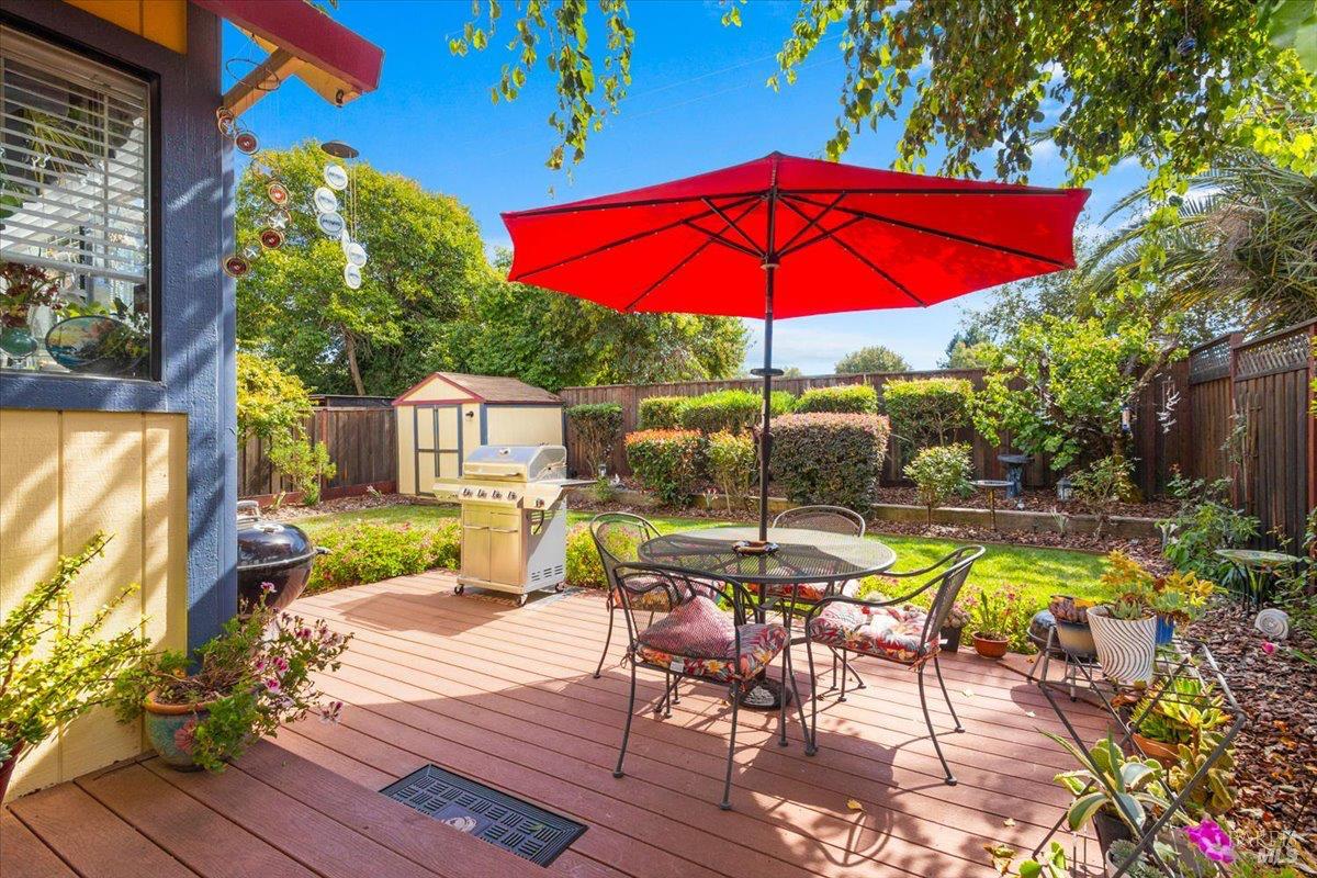 2158 Rachel Drive Santa Rosa, CA 95401 - Photo 24 of 28 Gallery Image 24