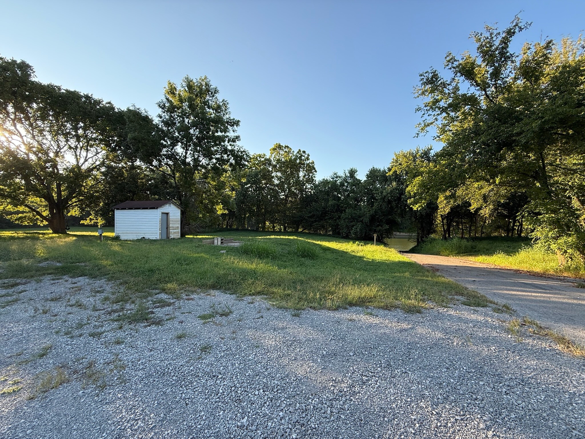 17541 Rangers Landing Road Calhoun, KY 42327 - Photo 33 of 38 a view of a house with a yard