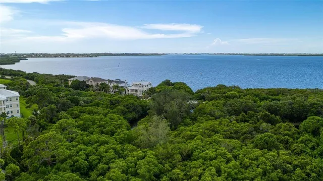 $409,000 | 3426 79th Street Circle West, Unit 202, Bradenton, FL 34209