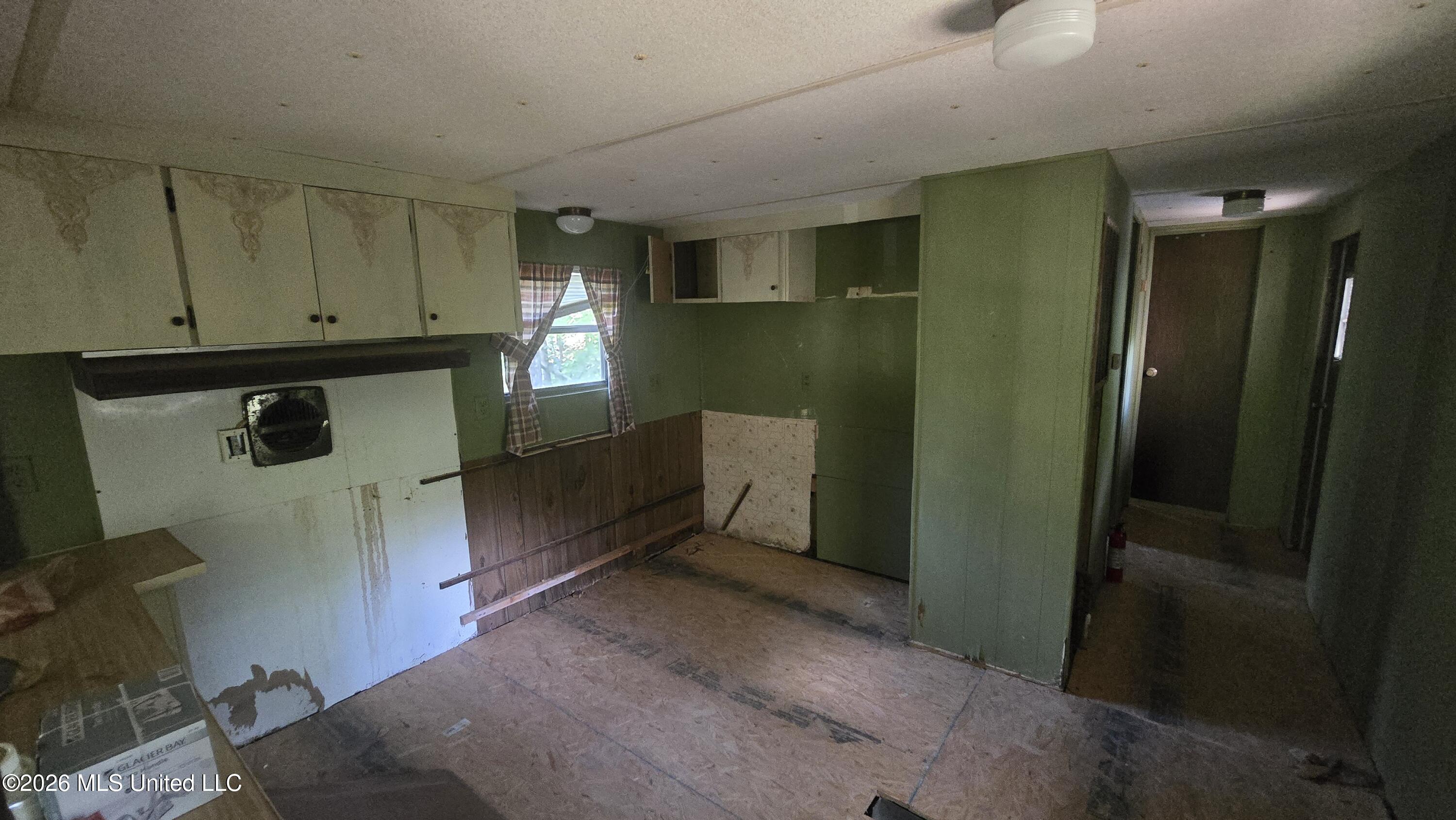3190 Northeast Quentin Tower Road McCall Creek, MS 39647 - Photo 9 of 33 20260811_100428