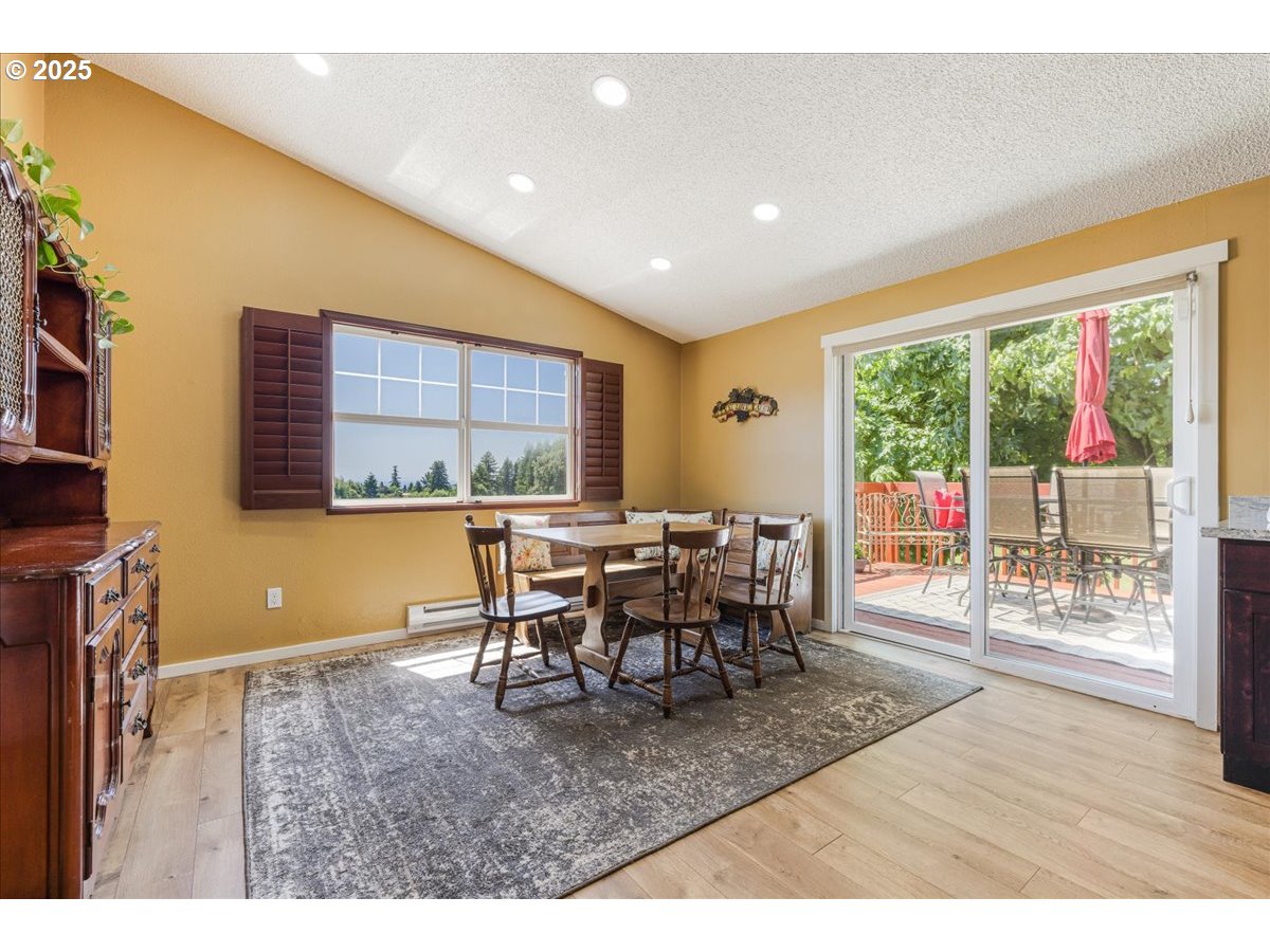 18203 South Windy City Road Mulino, OR 97042 - Photo 24 of 48 Gallery Image 24