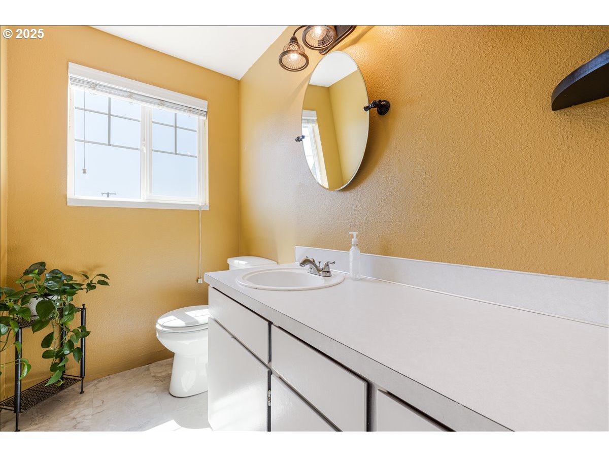 18203 South Windy City Road Mulino, OR 97042 - Photo 38 of 48 Gallery Image 38