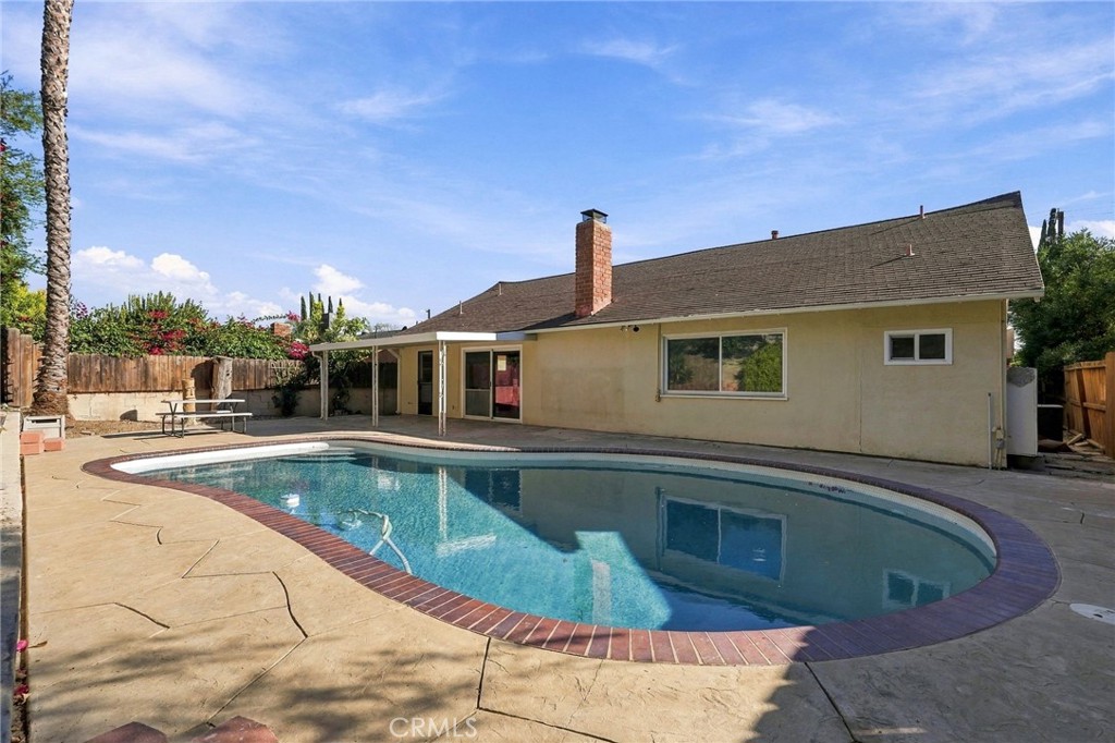 24107 Highlander Road West Hills, CA 91307 - Photo 20 of 31 Gallery Image 20