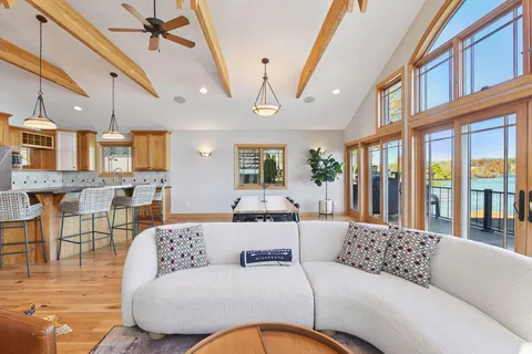 $1,599,000 | 1736 Shorewood Lane, Mound, MN 55364