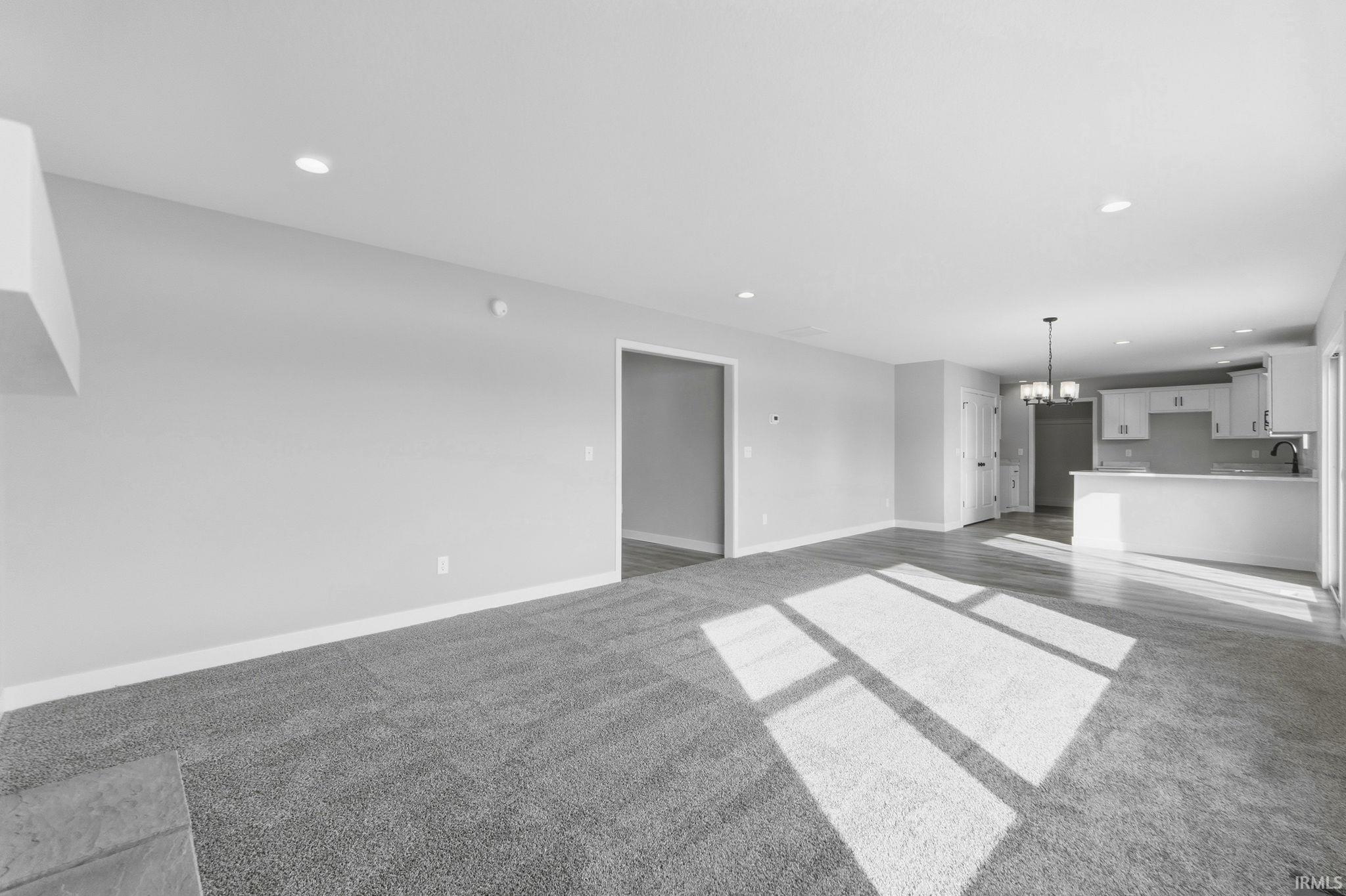 1575 Farm View Huntertown, IN 46748 - Photo 11 of 35