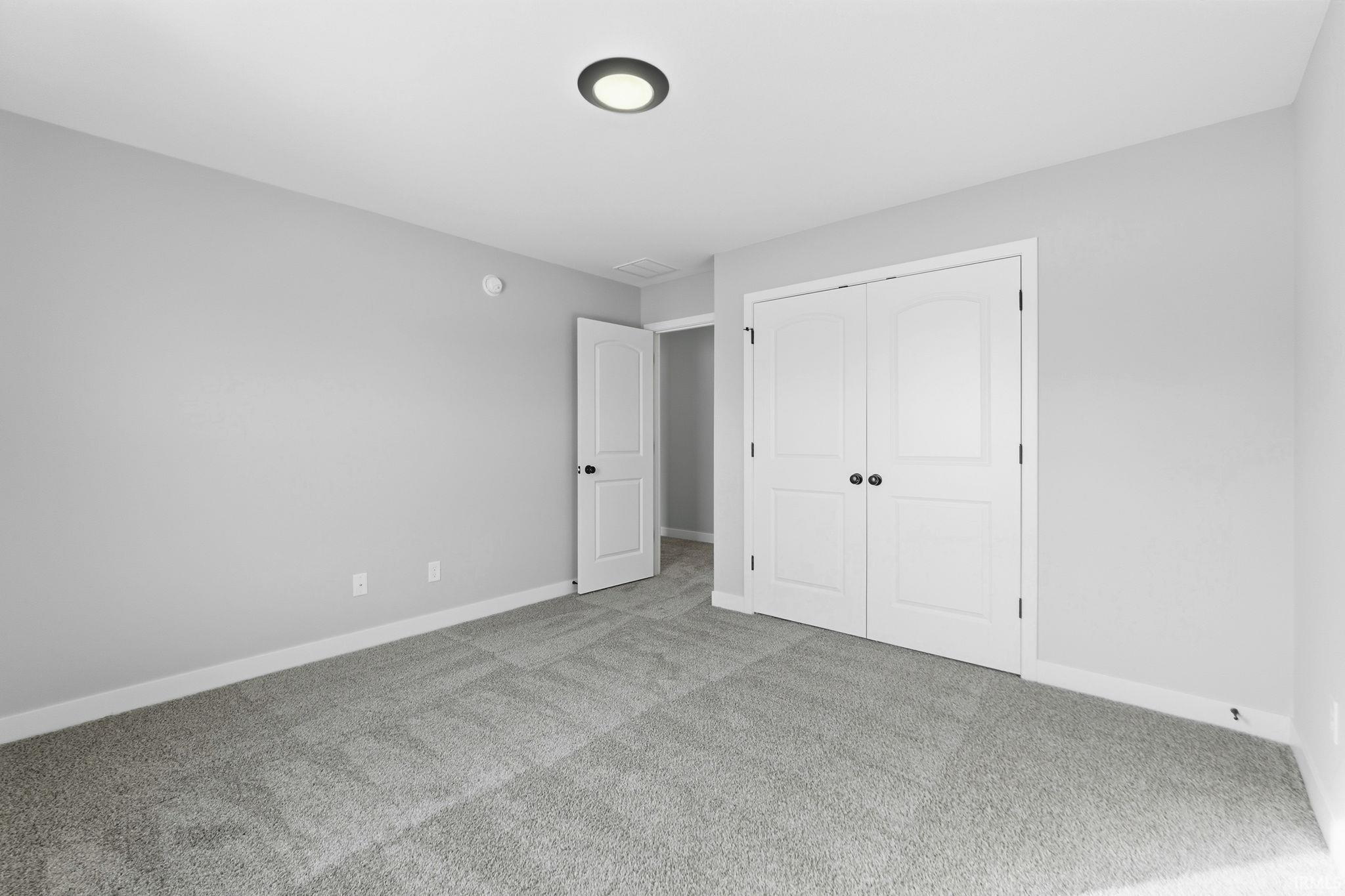 1575 Farm View Huntertown, IN 46748 - Photo 25 of 35