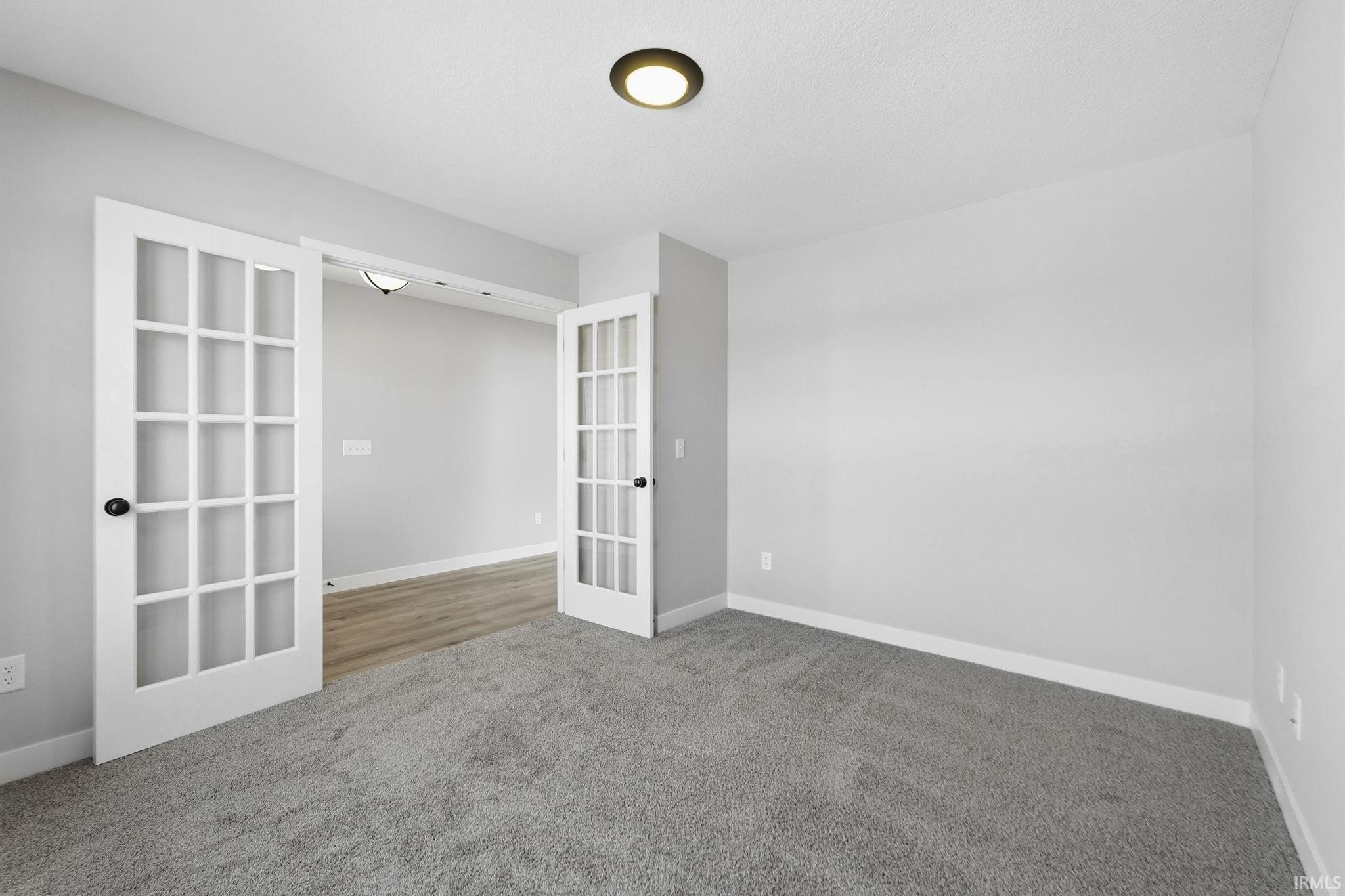 1575 Farm View Huntertown, IN 46748 - Photo 5 of 35