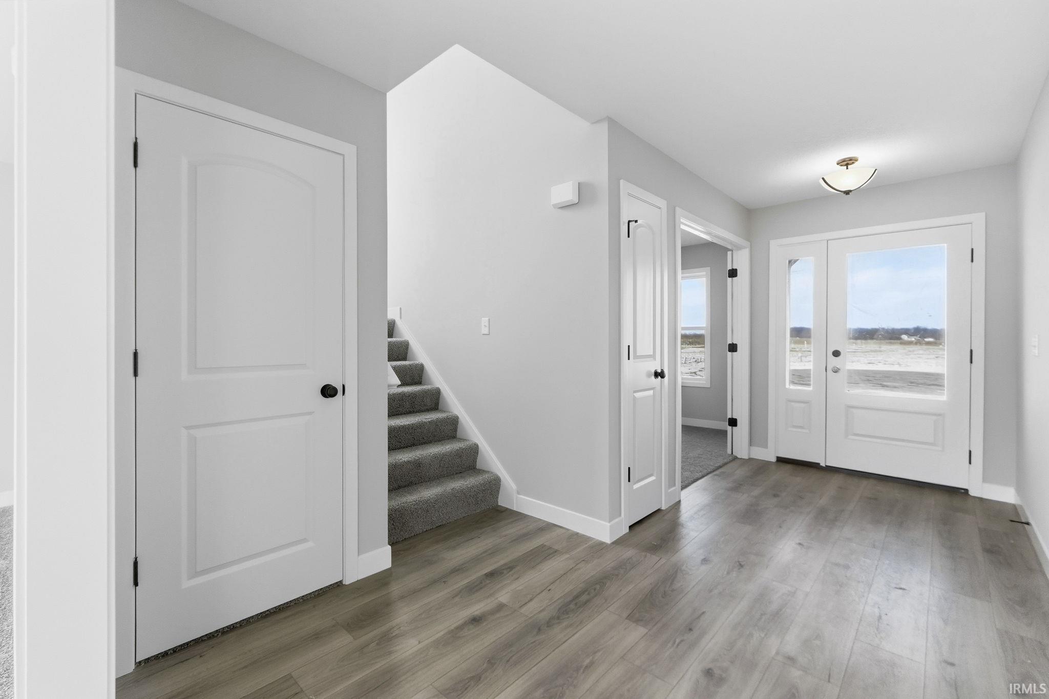 1575 Farm View Huntertown, IN 46748 - Photo 6 of 35