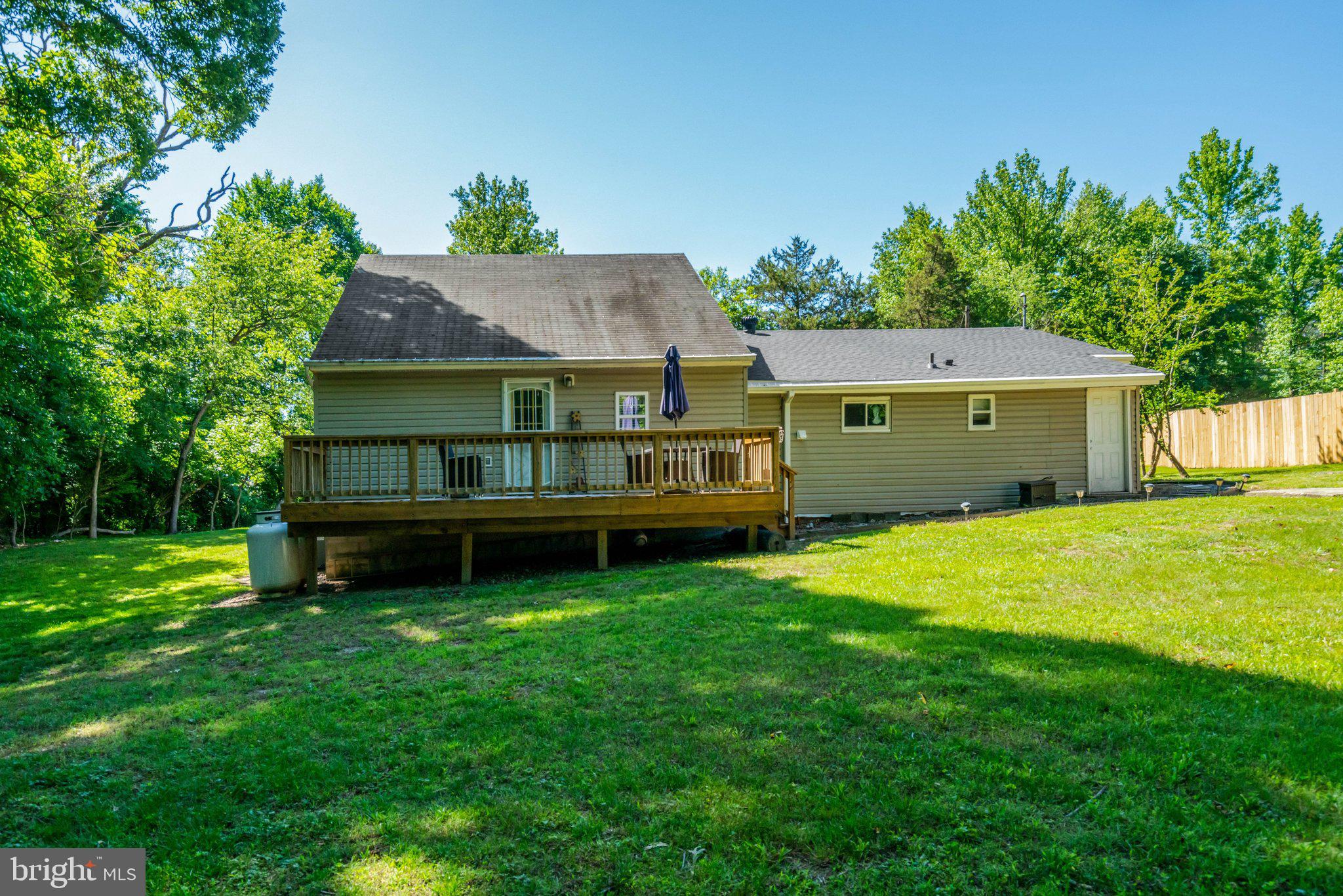 9205 Piscataway Road Clinton, MD 20735 - Photo 13 of 20