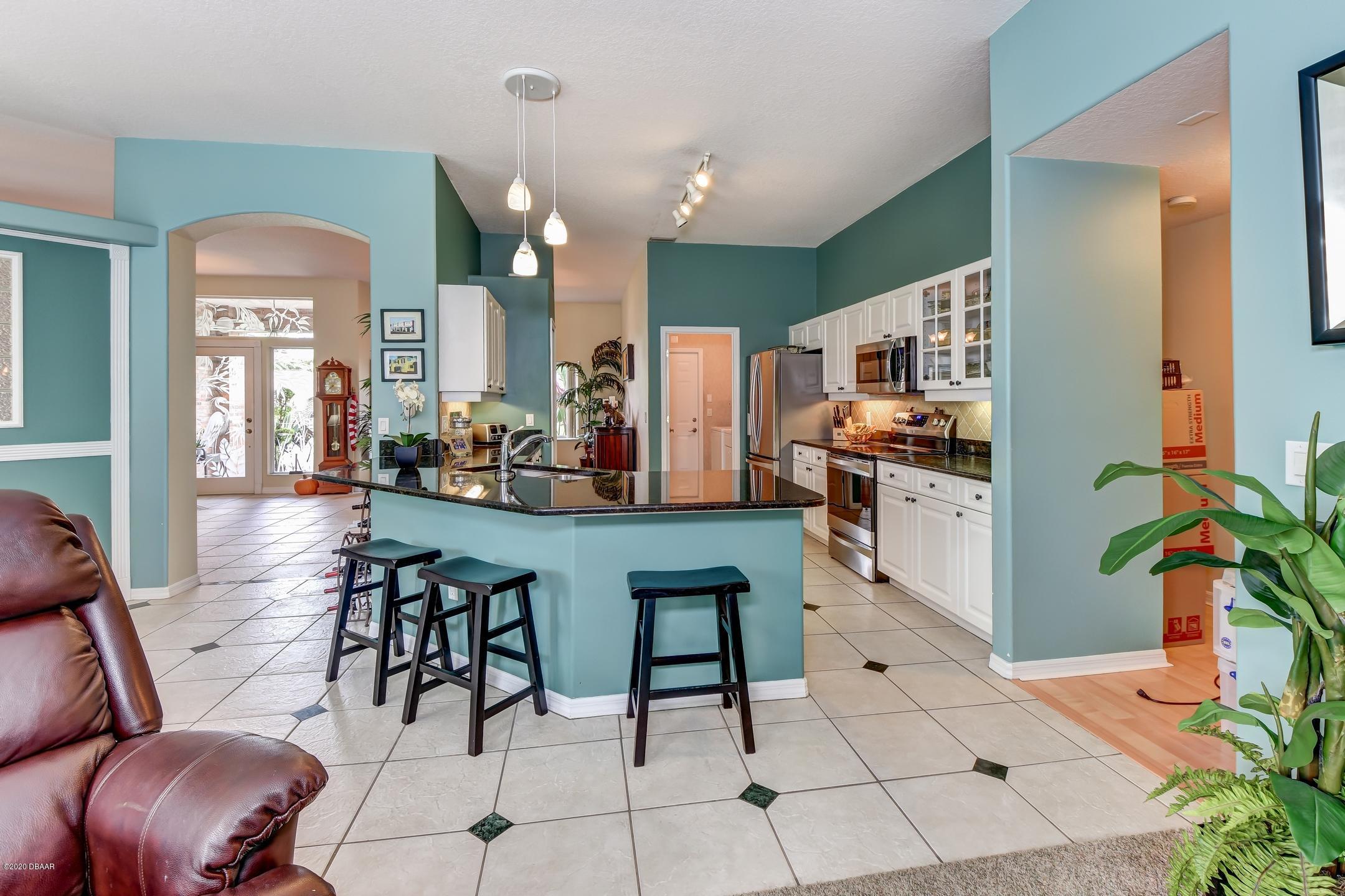 998 Grassy Ridge Port Orange, FL 32127 - Photo 16 of 55 14-Kitchen Area