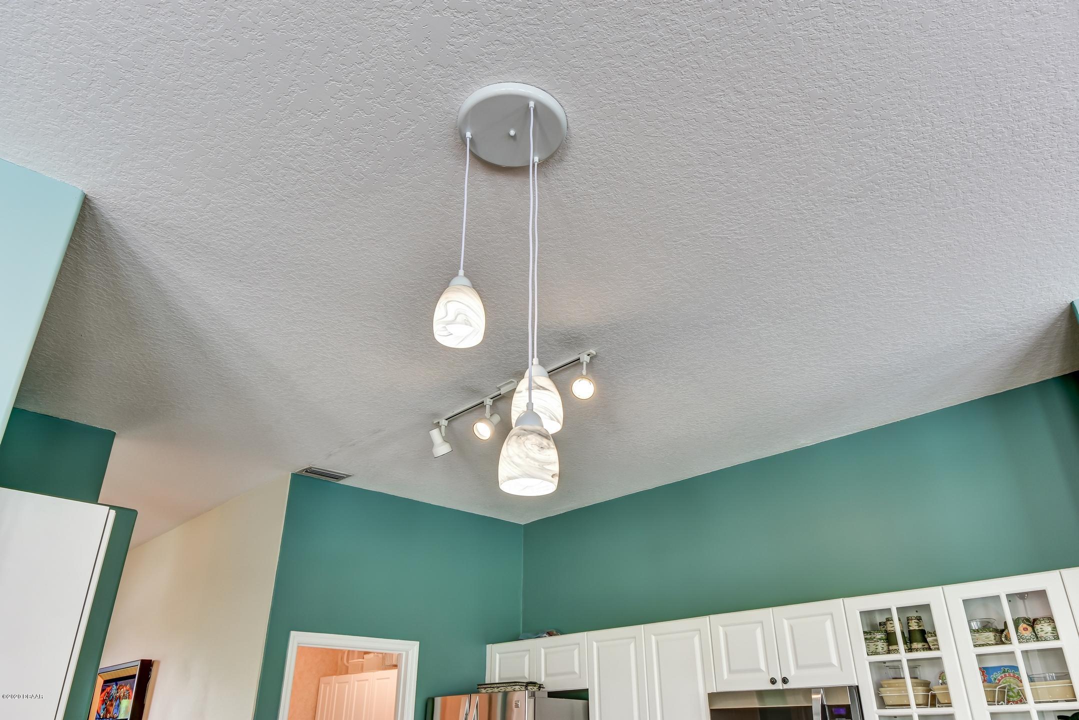 998 Grassy Ridge Port Orange, FL 32127 - Photo 35 of 55 33-Decorative Lighting