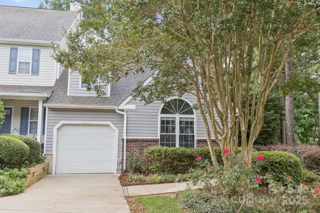 $379,900 | 8333 Southgate Commons Drive, Charlotte, NC 28277