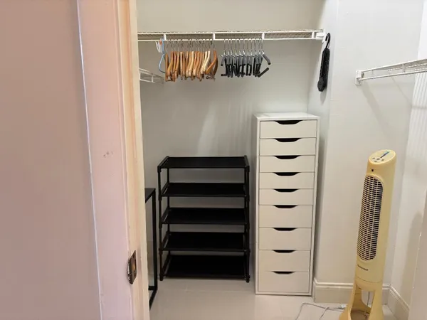 $1,700 | 8900 Washington Street, Unit 409, Pembroke Pines, FL 33025