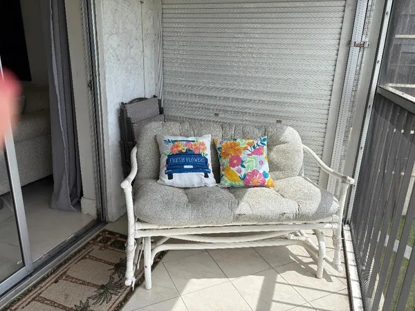 $1,700 | 8900 Washington Street, Unit 409, Pembroke Pines, FL 33025