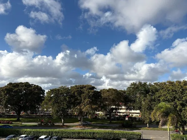 $1,700 | 8900 Washington Street, Unit 409, Pembroke Pines, FL 33025