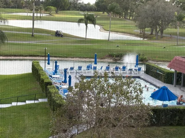 $1,700 | 8900 Washington Street, Unit 409, Pembroke Pines, FL 33025