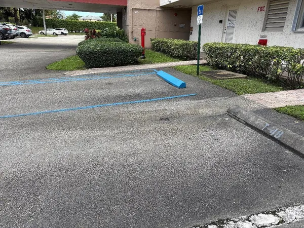 $1,700 | 8900 Washington Street, Unit 409, Pembroke Pines, FL 33025