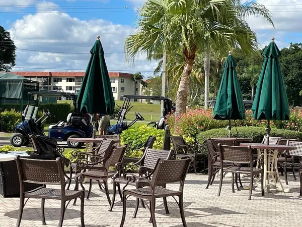 $1,700 | 8900 Washington Street, Unit 409, Pembroke Pines, FL 33025