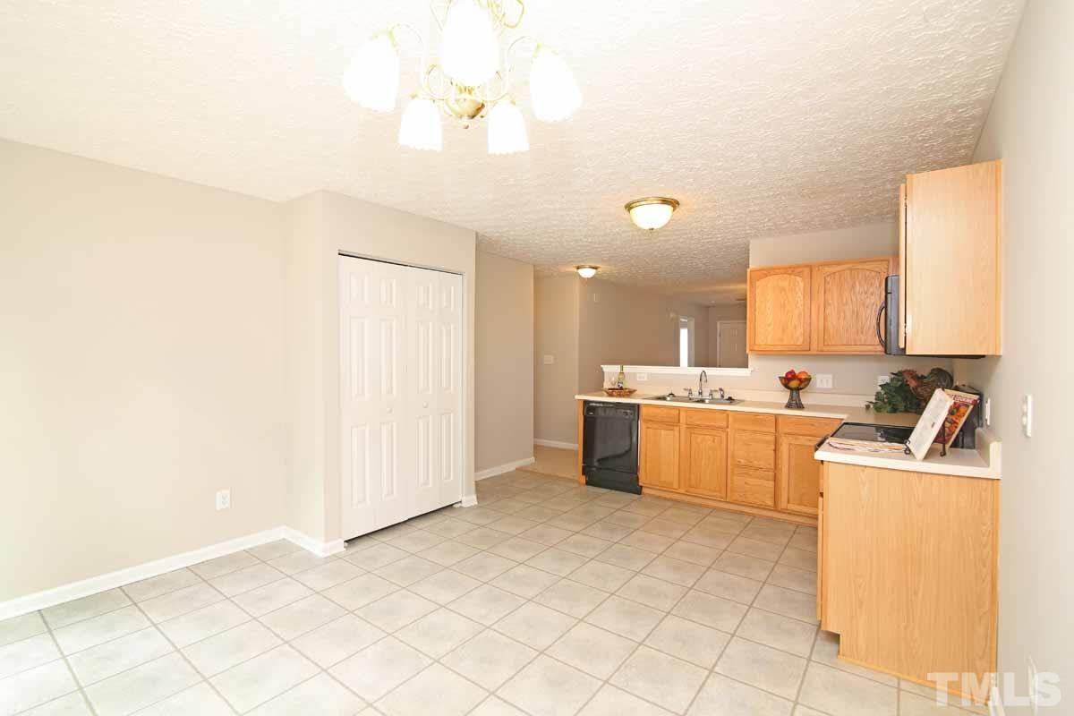 2813 Smoke Place Raleigh, NC 27610 - Photo 9 of 25 Gallery Image 9
