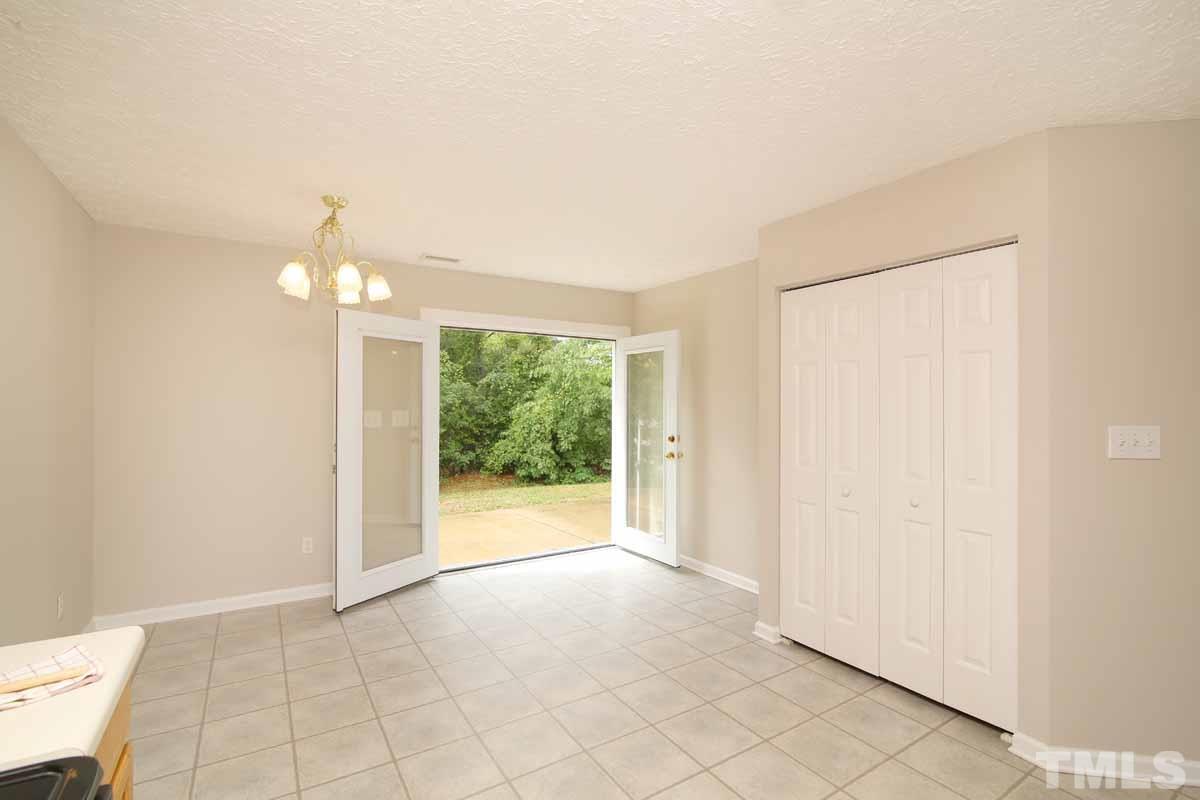 2813 Smoke Place Raleigh, NC 27610 - Photo 10 of 25 Gallery Image 10