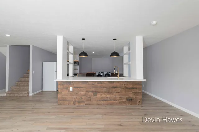 $1,200,000 | 8565 West Cannonsville Road, Lakeview, MI 48850