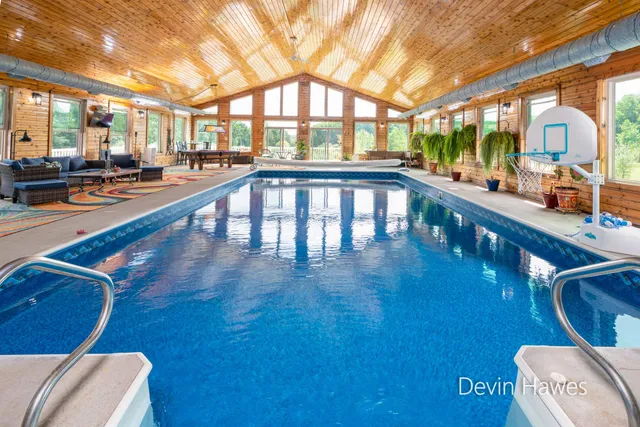 $1,200,000 | 8565 West Cannonsville Road, Lakeview, MI 48850