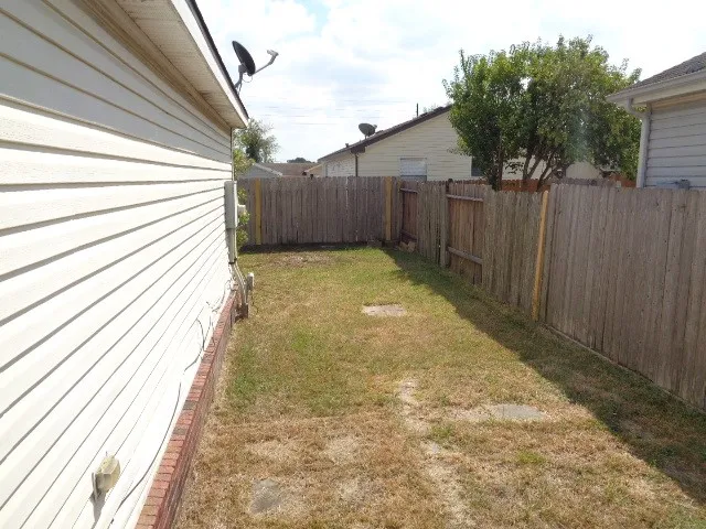 $234,900 | 10007 Elderberry Park Lane, Tomball, TX 77375