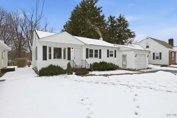 $215,000 | 509 Bronson Road, Geddes, NY 13219