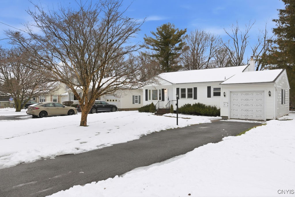 509 Bronson Road Geddes, NY 13219 - Photo 5 of 33