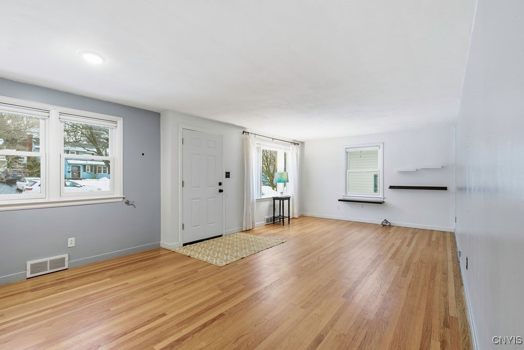 509 Bronson Road Geddes, NY 13219 - Photo 8 of 33