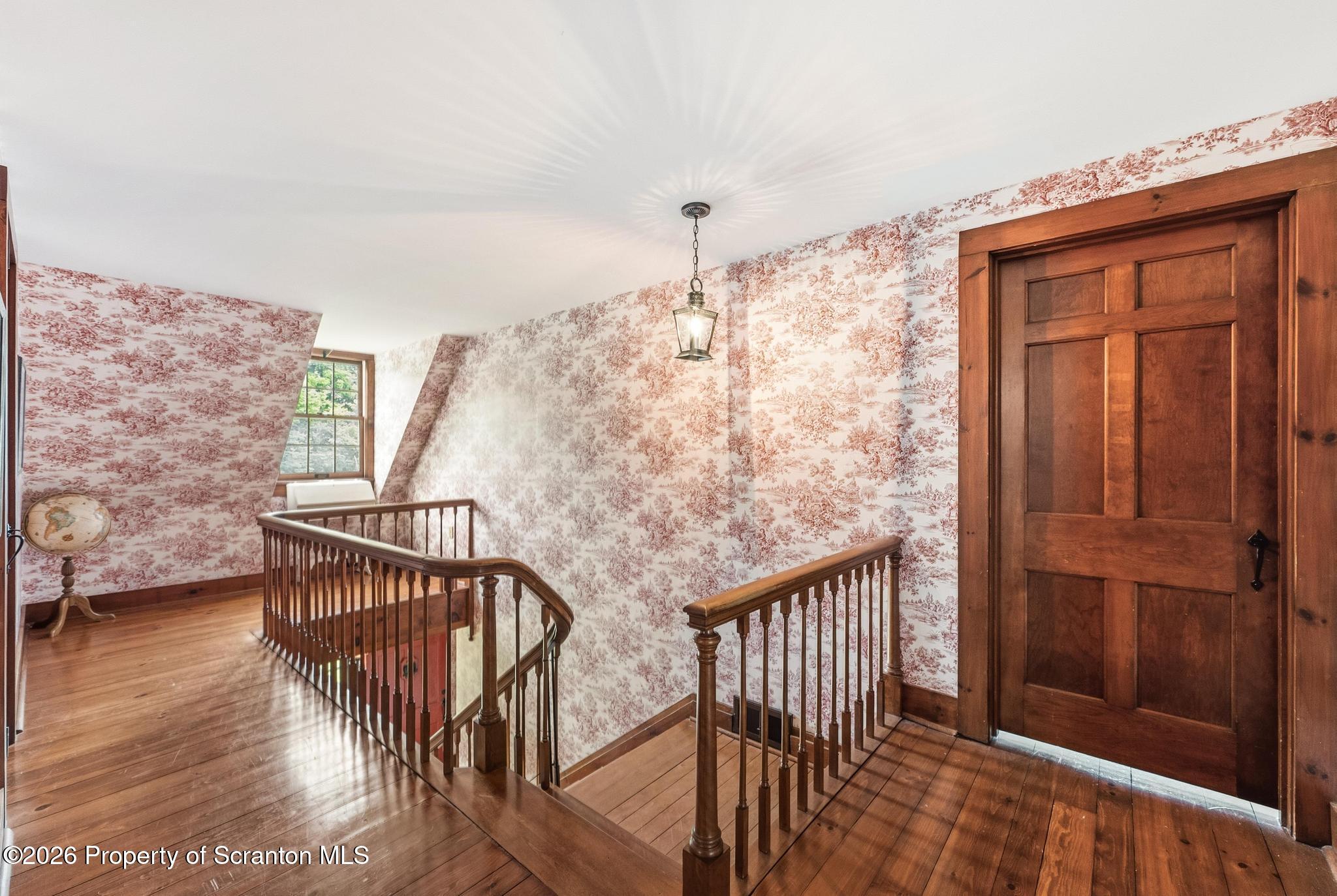 39 Golf Course Road Dallas, PA 18612 - Photo 25 of 111 DSC_8069