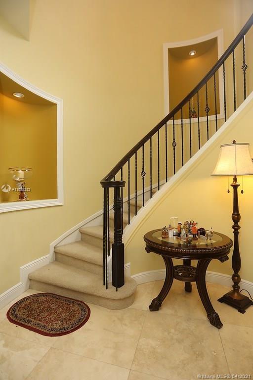 17946 Lake Azure Way Boca Raton, FL 33496 - Photo 11 of 30