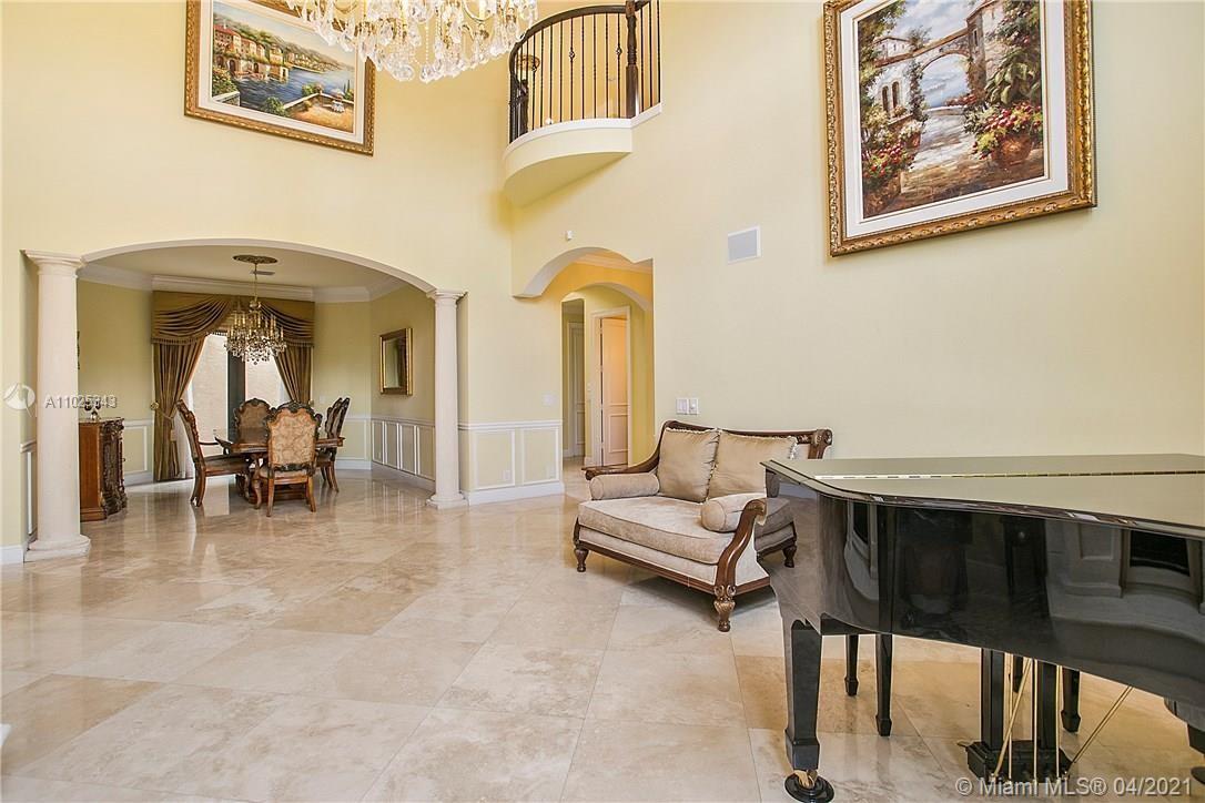 17946 Lake Azure Way Boca Raton, FL 33496 - Photo 3 of 30
