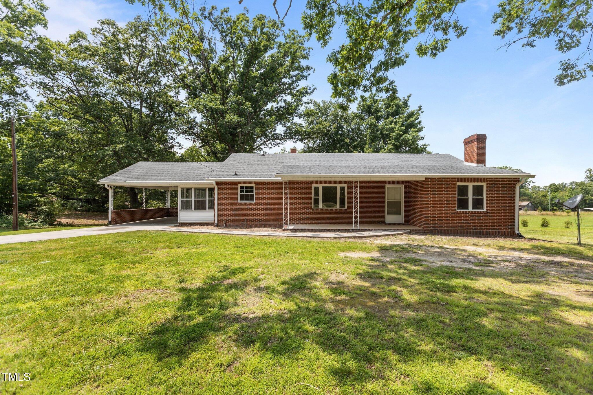 2291 Gentry Ridge Road Roxboro, NC 27574 - Photo 4 of 19 29-web-or-mls-2N6A2059