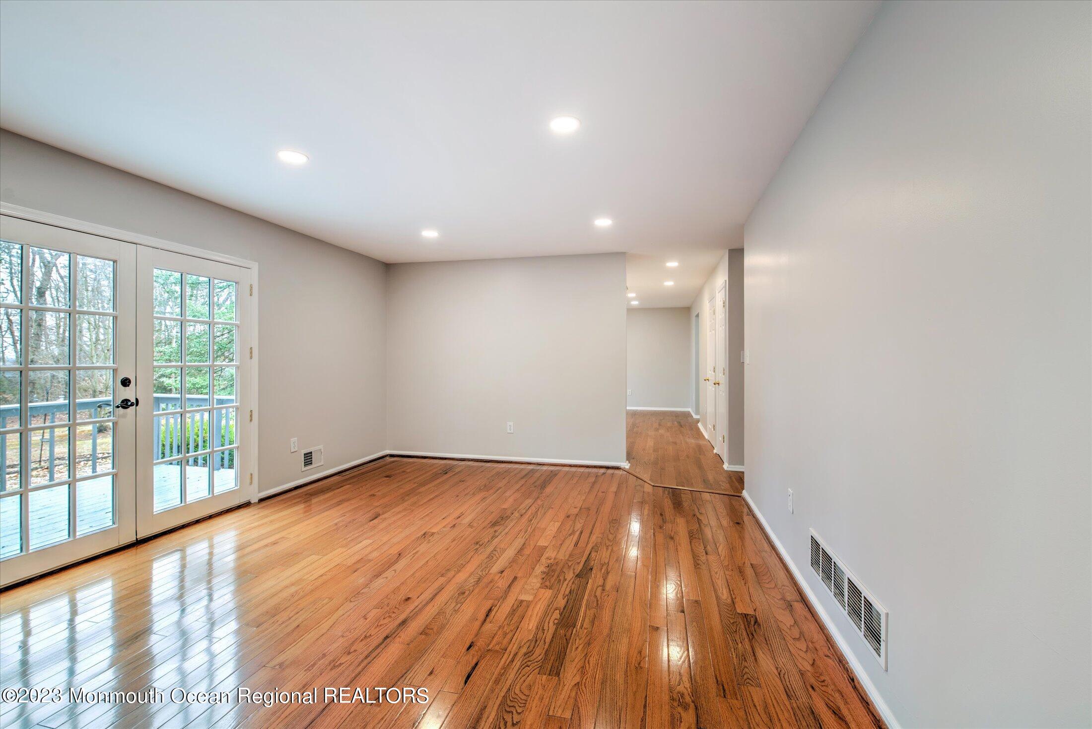736 Pinehurst Road New Egypt, NJ 08533 - Photo 8 of 39 11-FAMILY ROOM