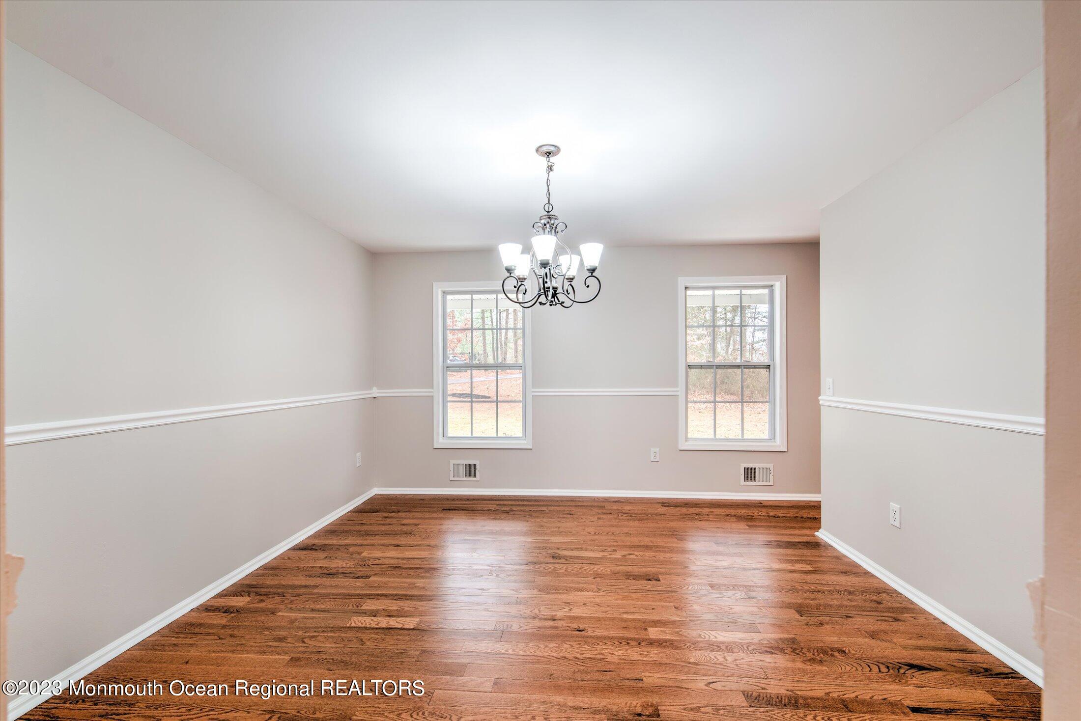 736 Pinehurst Road New Egypt, NJ 08533 - Photo 9 of 39 12-DINING ROOM