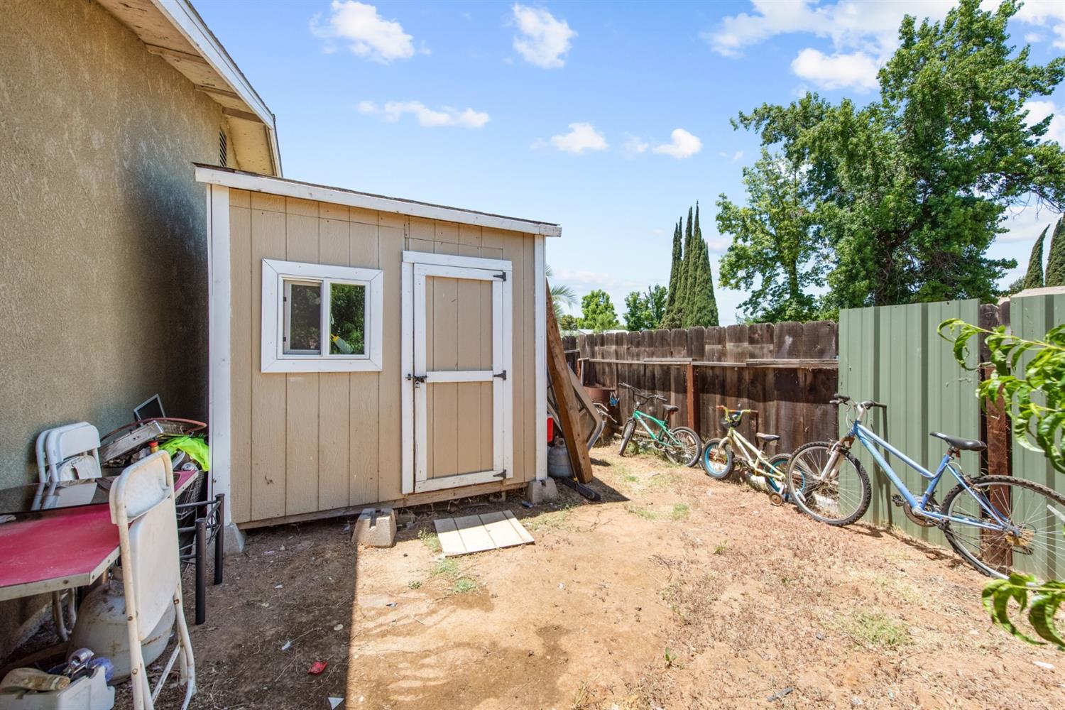 1482 North Hemlock Avenue Reedley, CA 93654 - Photo 22 of 22 Gallery Image 22