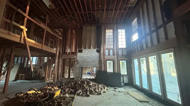 a view of a entryway door of the house