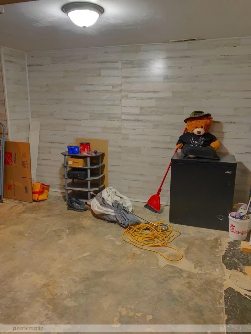 485 Powder House Road Powell, TN 37849 - Photo 16 of 24 a view of a fireplace in a room
